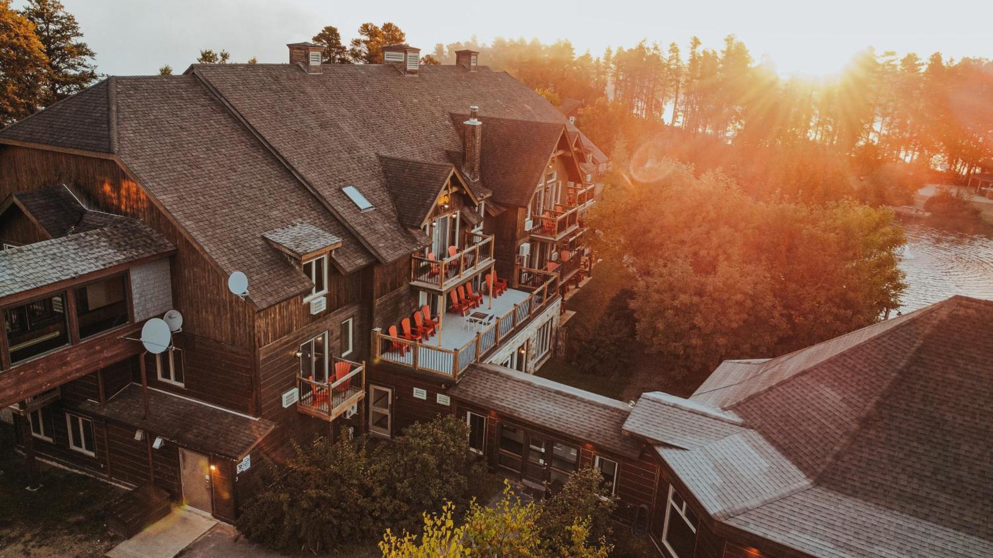 Auberge Du Lac Taureau Saint-Michel Exterior foto